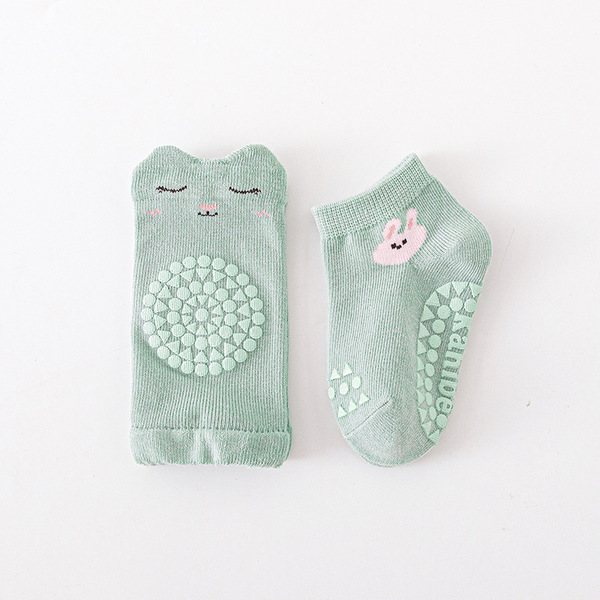 𧸠Baby Cartoon Knee Pads + Anti-Slip Socks đ§Ļ - Image 7