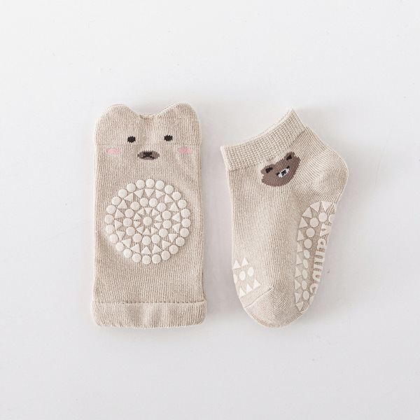 𧸠Baby Cartoon Knee Pads + Anti-Slip Socks đ§Ļ - Image 5