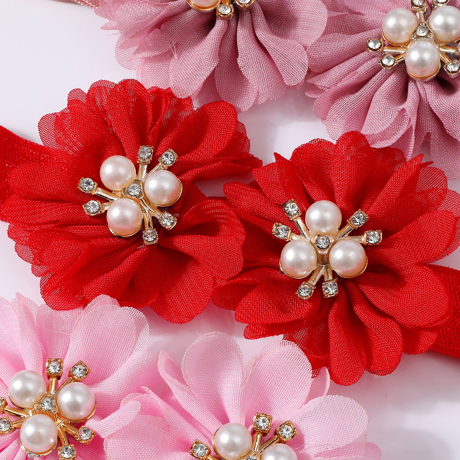đ¸ âBloomy Stepsâ Flower Pearl Baby Shoes with Headband đ¸ - Image 3